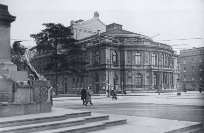 Opernhaus D�sseldorf vor 1943