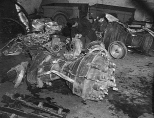 Bruchst�cke von V2-Raketen aus
                            Antwerpen [9]