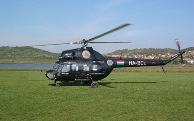 Ein Helikopter wird von einem
                Steinzeitmenschen als l�rmendes, dr�hnendes, surrendes
                Tier betrachtet - er kennt das Wort
                "Helikopter" nicht