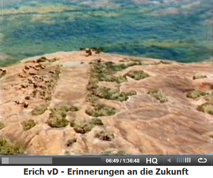 Piste von
                          Ureinwohnern auf einer S�dseeinsel, 1940er
                          Jahre