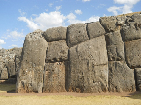 Gigasteine
                        in der Festung Sacsayhuam�n bei Cusco