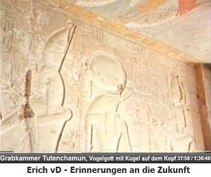 Die Grabkammer des Tutenchamun, ein Vogelgott mit
                  einer Kugel auf dem Kopf