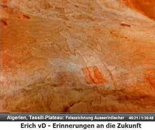 Das Hochplateau Tassili in Algerien, die
                  Felsenzeichnung eines Ausserirdischen 01