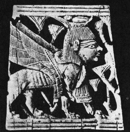 Esfinge con alas 01, encontrado cerca de
                        Samar�a, de 800 a.d.C.