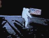 Mentira de la luna:
                Una bandera flotando en la luna no es posible porque en
                la luna apenas hay atm�sfera y no hay viento. Y en esa
                pel�cula no se ve ninguna estrella. Qu� raro...