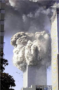 Vete
                            "EUA": El 11 de septiembre 2001 el
                            WTC fue polvorizado por 3 bombas atmicas
                            subterrneas, fue una matanza mltiple de
                            apr. 2.700 personas