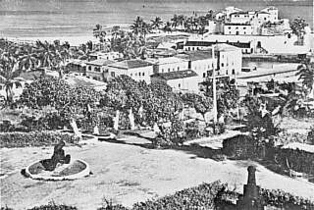 Beispiel: Fort St.George (1487) in
                            Elmina, Kanonen gegen das Meer gerichtet, an
                            der K�ste des heutigen westlichen Ghana.