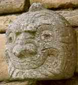 Chavin-Kultur in Peru: Der l�chelnde
                          Gott