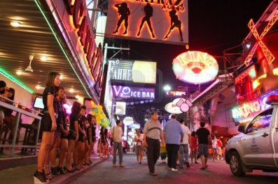 Pattaya, Walking Street mit
              �ffentlichen Bars, Thailand