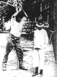 Nanking / Nanjing
                        1937-1938: Gezogenes Schwert