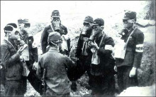 Jiangsu / Yangzou Mai 1938: Japanischer Gaseinsatz
                an der Bahnlinie Tianjin-Pukou