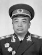 Peng Dehuai, Marschall 1955, kritisiert
                          den Sprung nach vorn 1959 und ist gleich
                          entlassen...