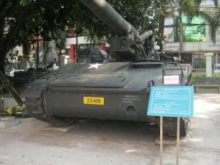 NATO-Selbstfahrhaubitze M107 mit 175mm, Nahaufnahme der Front