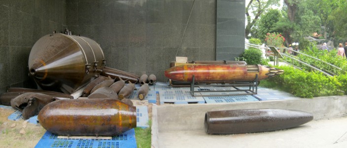 NATO-Bombenpanorama mit der Streubombe CBU55