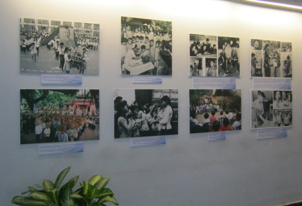 Kinder im Vietnamkrieg: Fotowand mit Fotogalerie