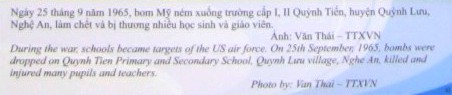 Kinder im Vietnamkrieg: Eine Krankenschwester macht einen Verband, Text