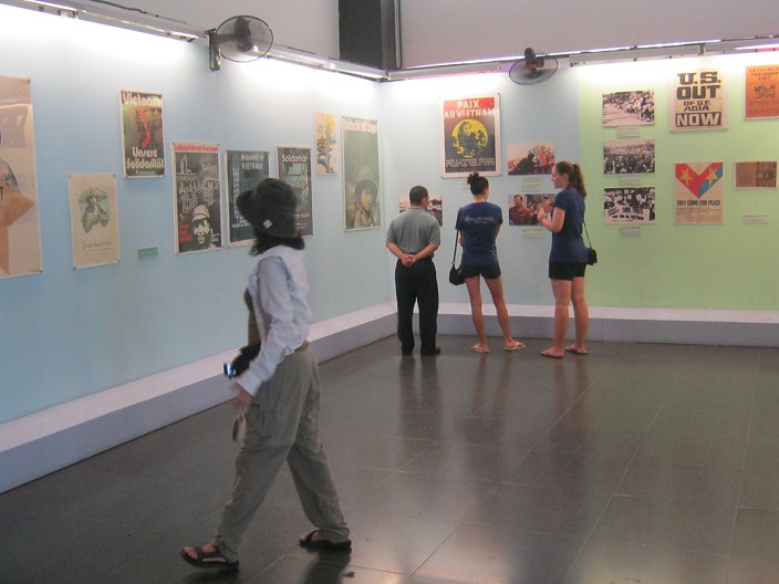 Plakate und Postergalerie gegen den Vietnamkrieg