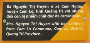 Agent-Orange-Opfer, Text: Frau Nguyen Thi Huyen mit ihrem Kind, Gemeinde Cam Lo, Distrikt Cam Lo, Provinz Quang Tri Agent-Orange-Opfer, Text: Frau Nguyen Thi Huyen mit ihrem Kind, Gemeinde Cam Lo, Distrikt Cam Lo, Provinz Quang Tri