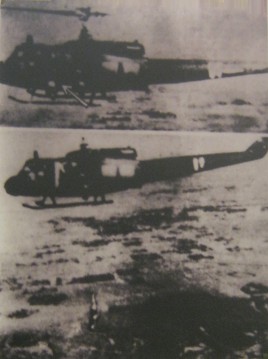 Die kriminelle NATO im Vietnamkrieg begeht Kriegsverbrechen auch mit T�tungen: Gefangene Vietnamesen werden kopfvoran aus dem Helikopter geworfen