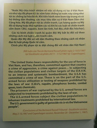 Das Russell-Tribunal von 1967 stellt fest: Die "USA" begehen im Vietnamkrieg einen V�lkermord (Genozid) und brechen das Kriegsrecht sowie das Internationale Recht