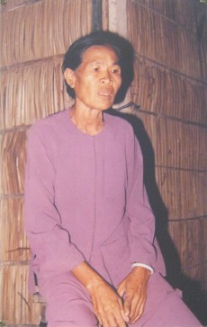 Frau Pham Thi Lanh, Massakerzeugin von Thanh Phong von 1969