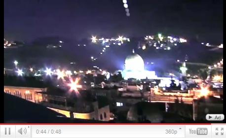 Video 03:
                    ovi (ovni) sobre Jerusal�n, 28/01/2011 (11), el
                    objeto claro saliendo (03)