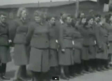 W�rterinnen in Bergen-Belsen 02