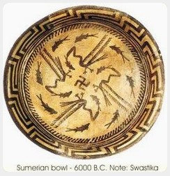 Schale der Sumerer (6000 v.Chr.) mit Hakenkreuz (Swastika als Energiewirbel) im Zentrum