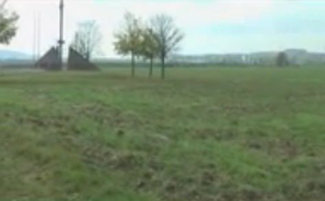 Campo del prado del Rin en Bretzenheim,
                          territorio con monumento (27min. 14seg.)