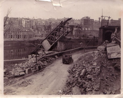 Brest Pont de
                      Recouvrence zerst�rt 1944