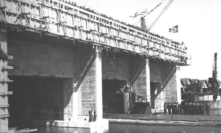 Saint-Nazaire,
                U-Boot-Bunker 1942 ca.