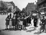 Paris, Befreiungsumzug der Bev�lkerung am
                          25.8.1944