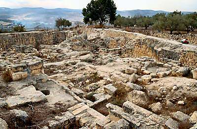 Samaria: Acropolis,
              ruins