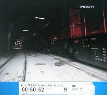 Ebensee 12, Güterzug im Tunnel