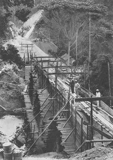 Ligne de chemin
                                      de fer de Pointe-Noire �
                                      Brazzaville, chantier 03