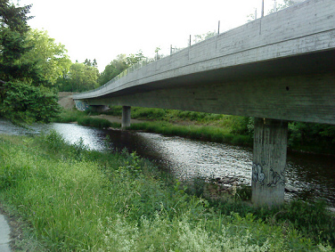 The
                              new bridge of the custom free freeway in
                              Riehen raping and violating the protected
                              landscape near groundwater protected areas
                              in Riehen near Basel
